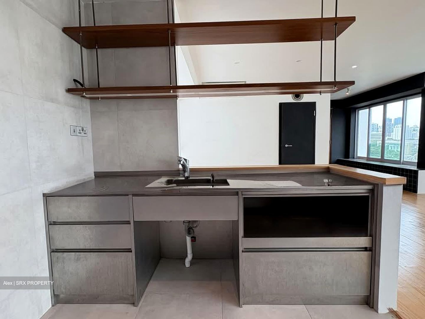 Mackenzie Regency (D9), Apartment #574746471